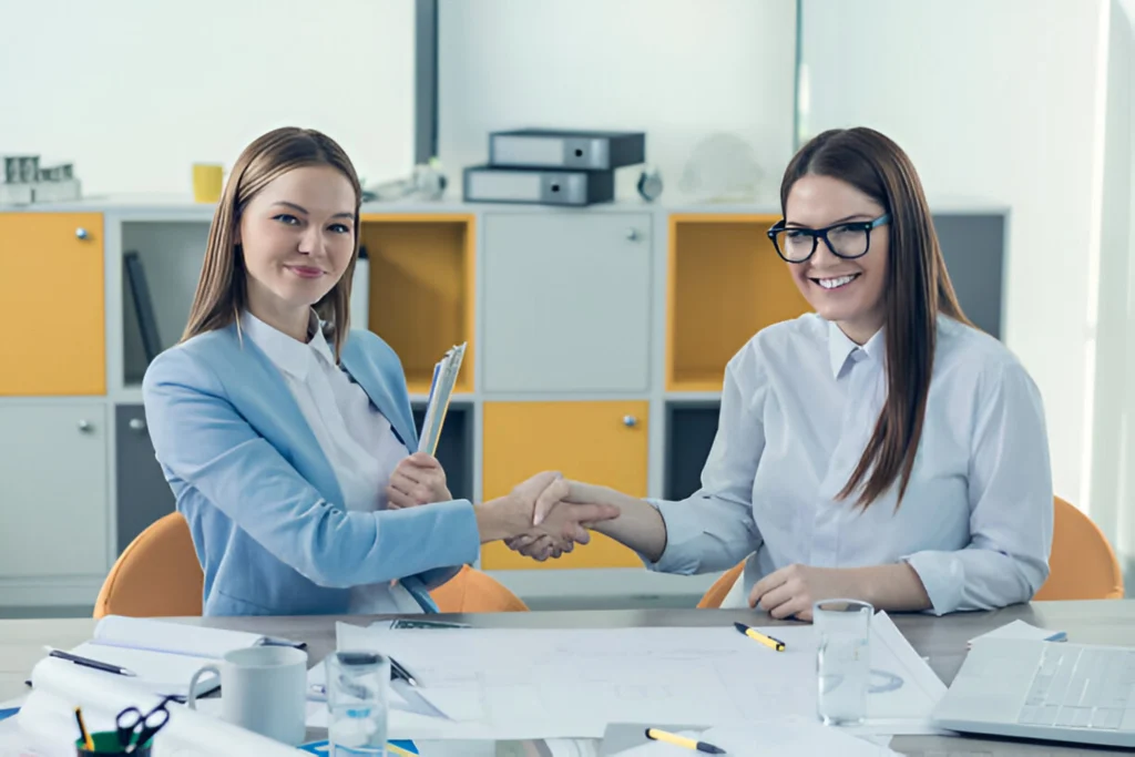 Get bright and pimple-free skin. Discover how to achieve a clear, fresh complexion.